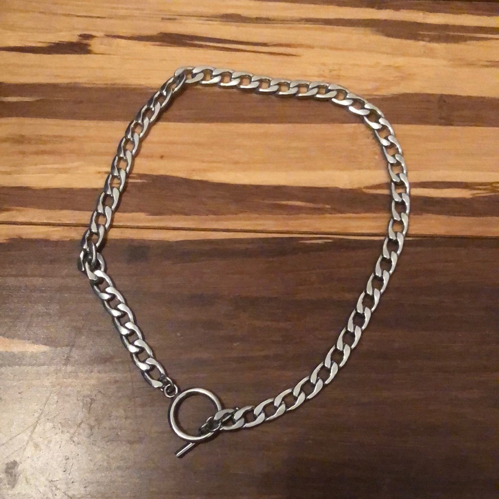 Curby Silver Chain Necklace